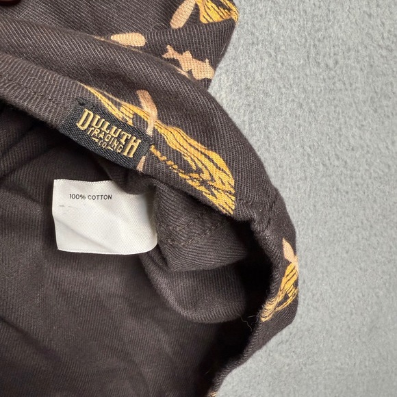 Duluth Trading Co. 2XL Mens Fishing Print Button Down Flannel Shirt Outdoors - Picture 3 of 6